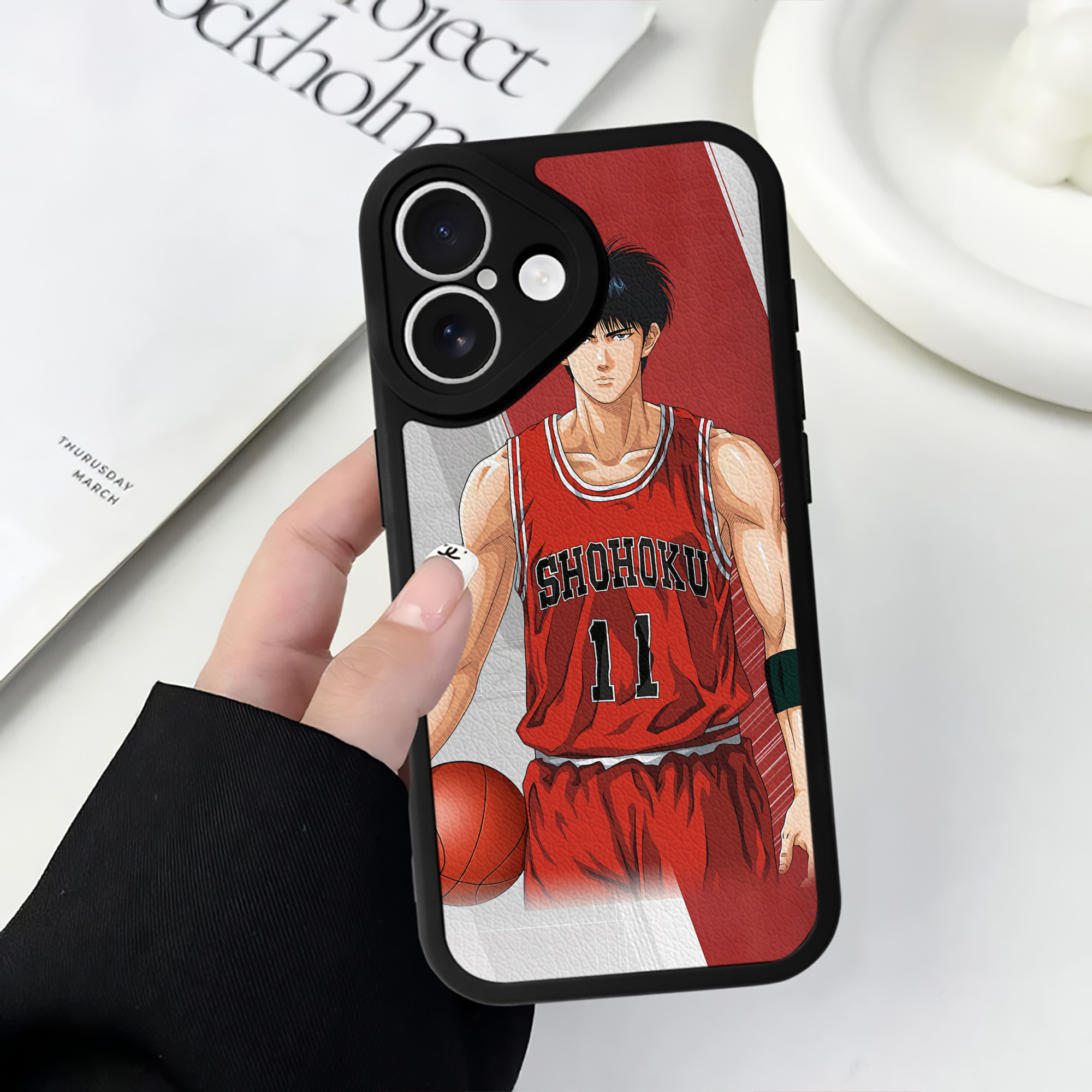 （画像用） SLAM DUNK／スラムダンク 【iPhone 16シリーズ対応】シリコンスマホケース（レザー調） 材質：シリコン